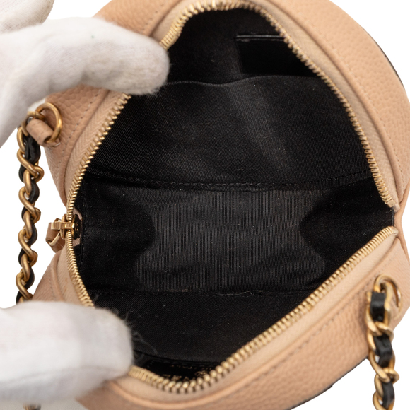 Pre-Loved Chanel Caviar CC Filigree Round Crossbody - Picture 4 of 8